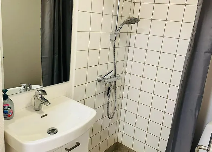 5 Min Walk To Lego House - With Private Bathroom N4 Daire Billund